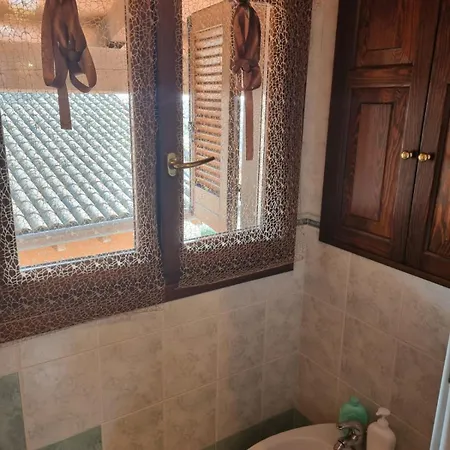 Hébergement de vacances Le Chateau Rose' *